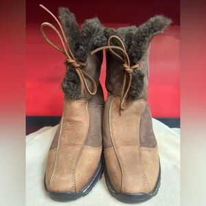 Sofft Ankle Boots Brown Leather/Suede with Brown Shearling Lining Women’s Sz 9.5